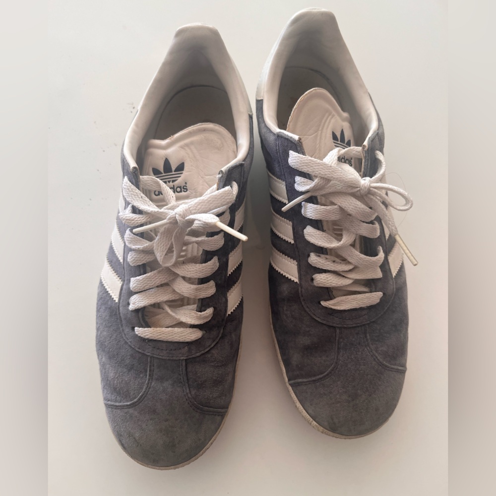 Adidas original Gazelle trifold sneakers